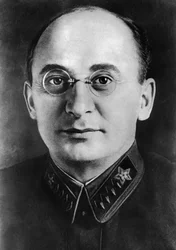 Levrenty Beria, 1939